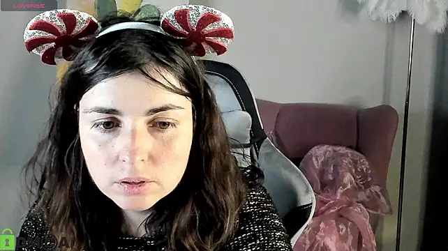 MartaEdams webcam