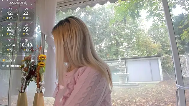 ella_vee's live room