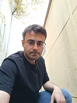 HugeTurkishCock webcam