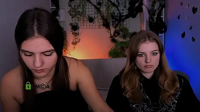 lisa_dark_