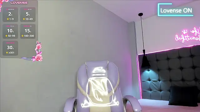 scarletcherry18