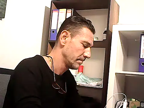 mastercharisma35 webcam