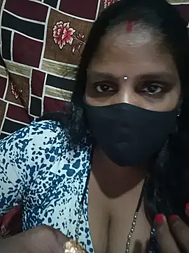 _Your_Ritu__ live cam on StripChat