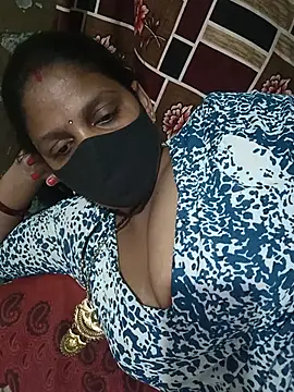 _Your_Ritu__ live cam on StripChat
