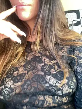 AnnaFlowerBabe live cam on StripChat