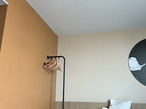 Bettyboop1700 webcam