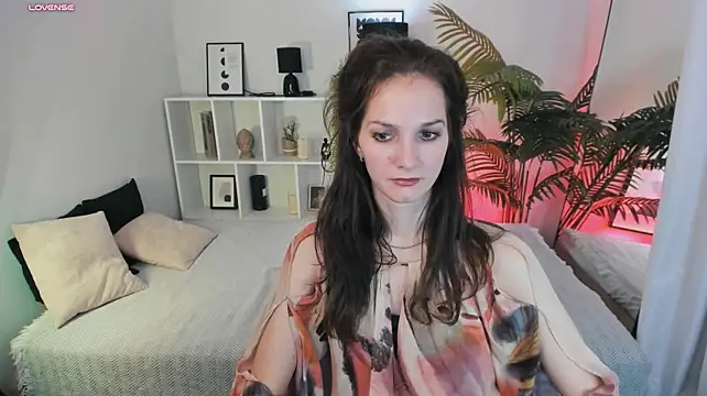 MirandaGlow
