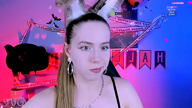 lumi_soft live cam on StripChat