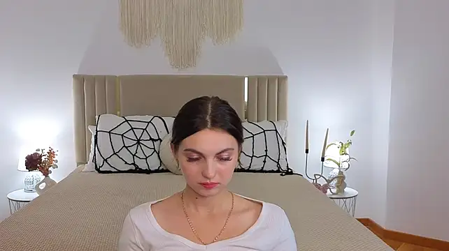Shy_kitty__