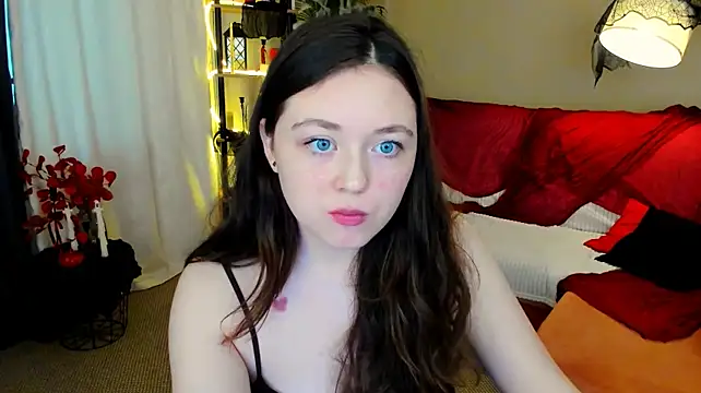 AlluringLookk live cam