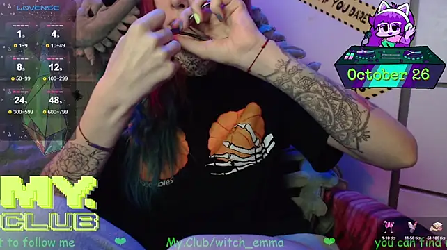 Witch_Emma webcam