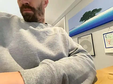 Luckyenglishmanx