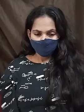 Roji_bha live cam on StripChat