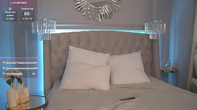 AliceWilsin live cam on StripChat