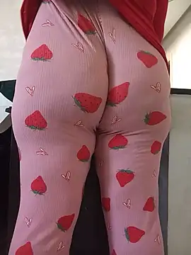 lily_sx (F young) - افتح طيزي 🍑🍑open ass