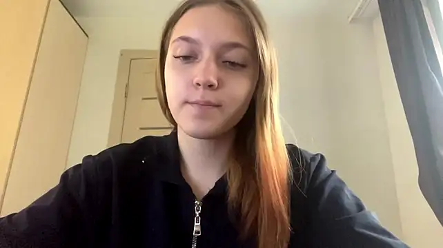 Arimy live cam on StripChat