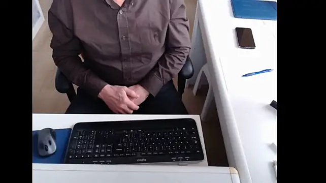 dutchpornking live cam on StripChat
