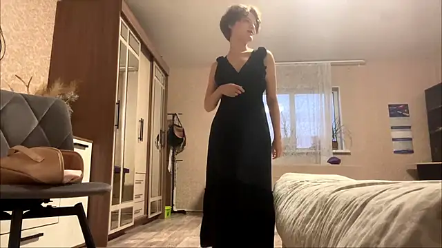 edlingathright (F teen) - play with my hair