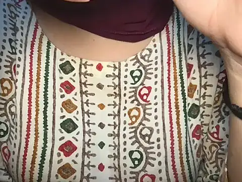 Preet_Kaur live cam on StripChat