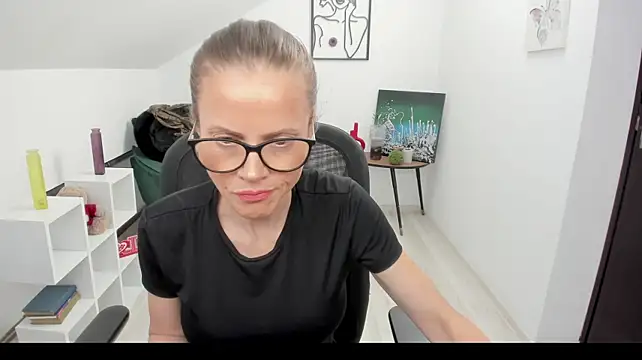 KendraDove