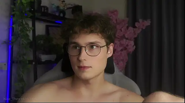 Nico_Theo