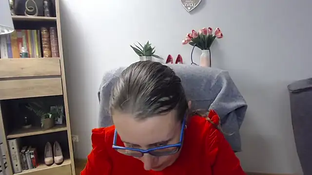 sweetxLizzy live cam on StripChat