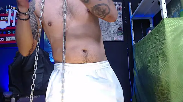Dicaprioo_ live cam on StripChat