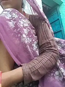 rukminijaanu89 live cam on StripChat