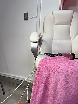 megann_myers live cam on StripChat