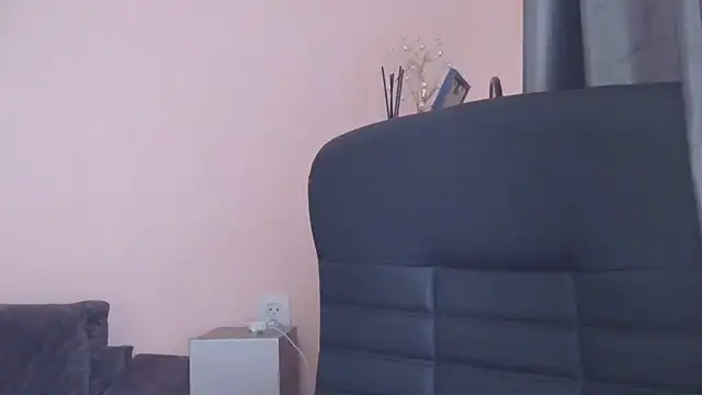 Medjik_lool live cam on StripChat