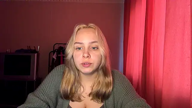 LizzAndar live cam on StripChat