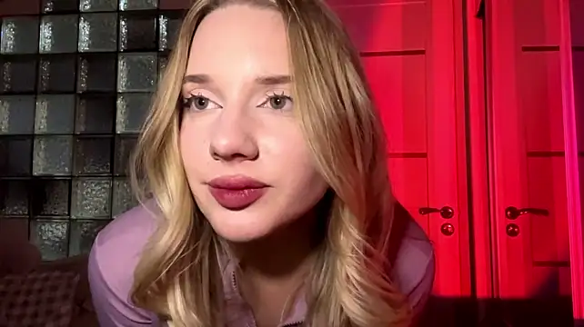 ShastaSamaniego live cam on StripChat
