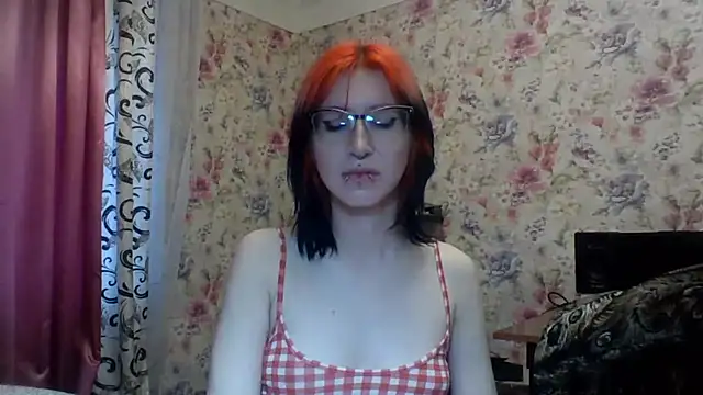ParisGotowka live cam on StripChat