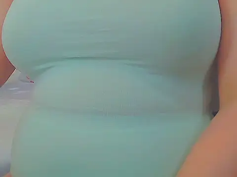 Modèle: keepmepregnantT