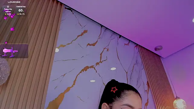 alissaowens_ (F young) - Tits out for Daddy