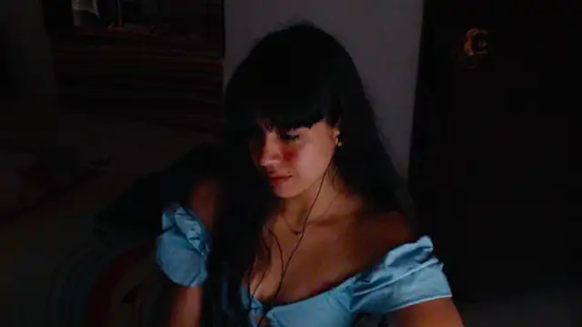 meganmiauu live cam on StripChat