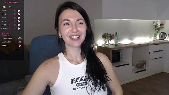 Mary_love16 live cam on StripChat