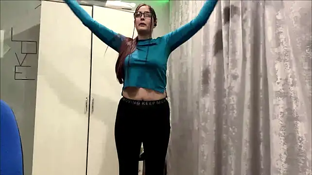 JesseWitthuhn live cam on StripChat