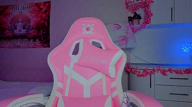 Hi_Kitti