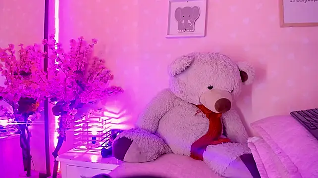 Nataly_Bloom_