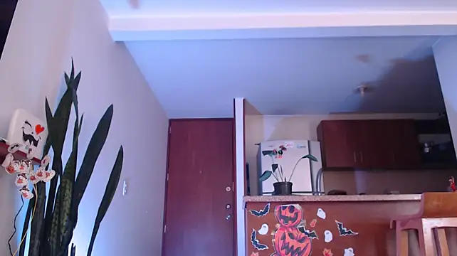 Stonne_April