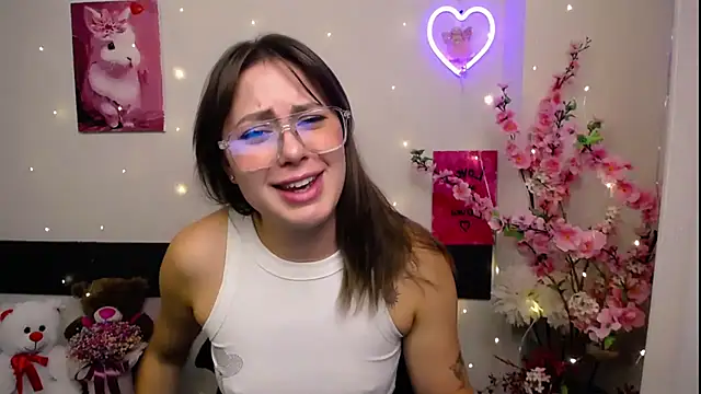 Amanda_Bright_