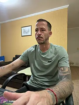 MeladoDiMel live cam on StripChat