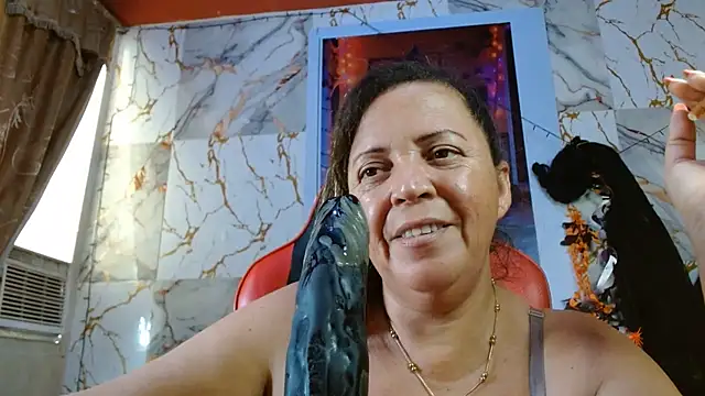 alina_maturehot webcam