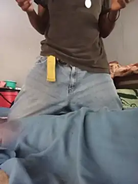 BigBlacBoyD live webcam