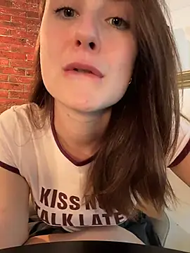 Dina_Tease live sex cam
