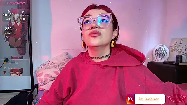 isaferrerxxx live cam on StripChat