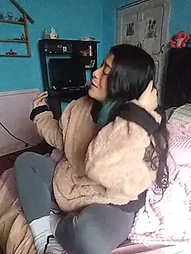 Elvishcassie_ live cam on StripChat