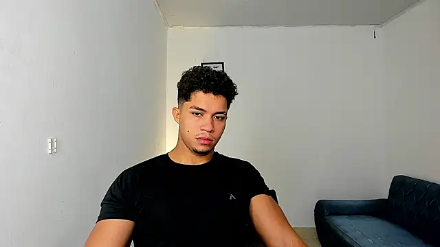 zayn_v1p live cam on StripChat