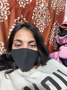 Sandhya_77 live cam on StripChat